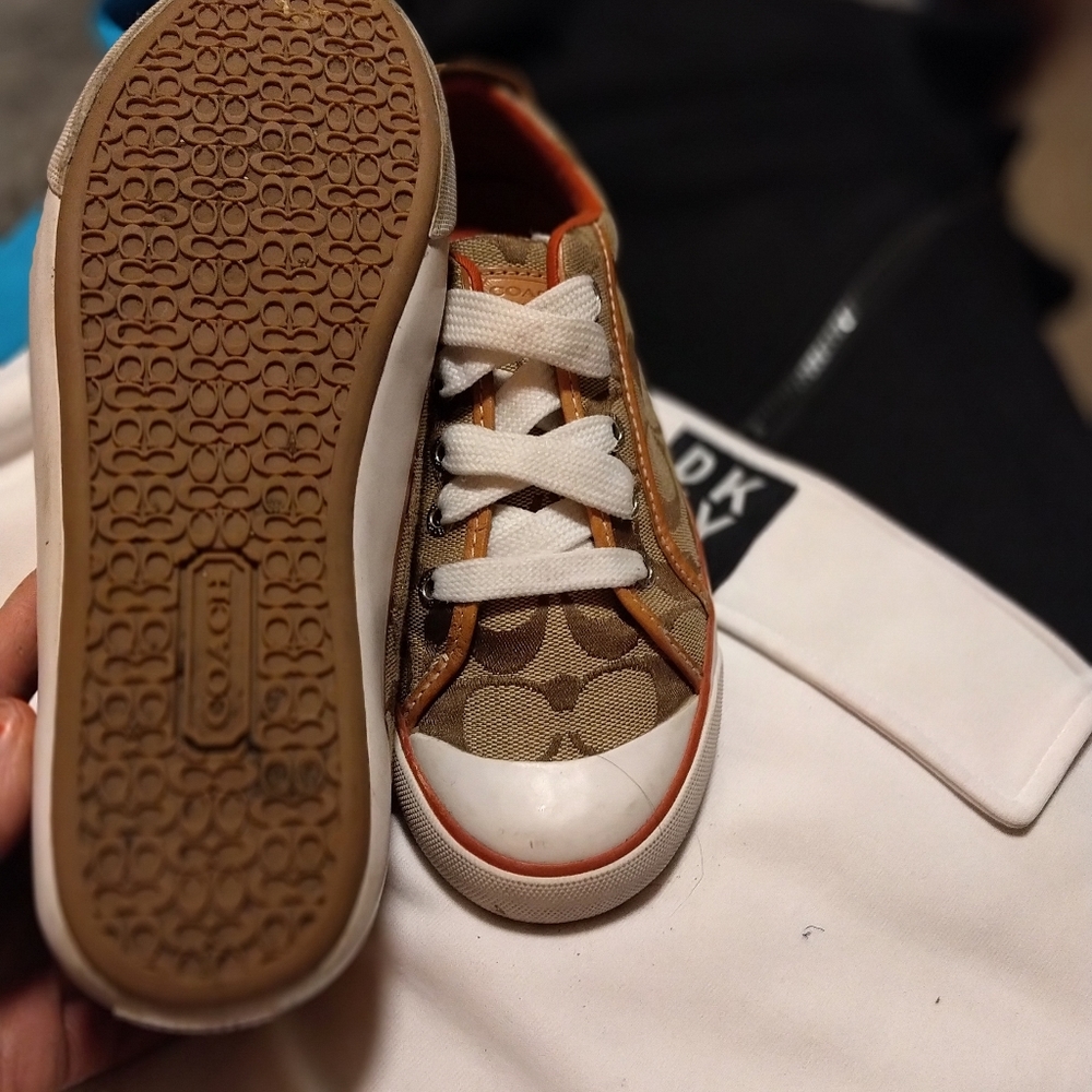 Coach shoes size 5 woman
